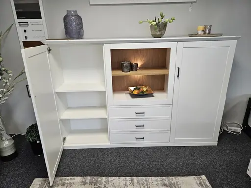 Highboard Global Caseda