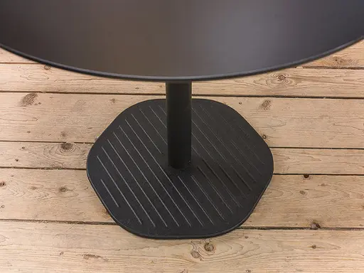 Tisch "HEXAGON" von Ton