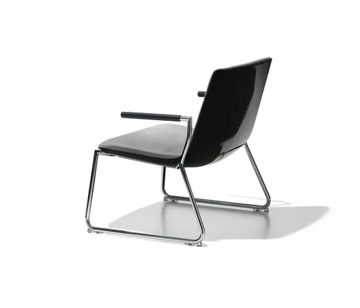 Loungestuhl mit Armlehnen "DS 717" von De Sede