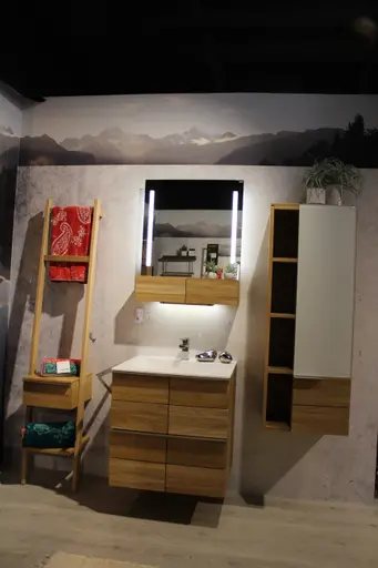 V-Montana Badmöbel Wildeiche lackiert 