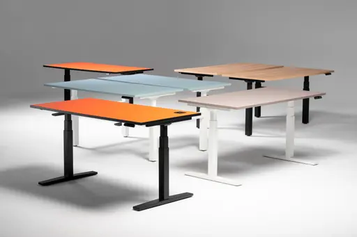 höhenverstellbarer Schreibtisch