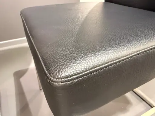 2 x Freischwinger Duo von Contur - Ausstellungsstück