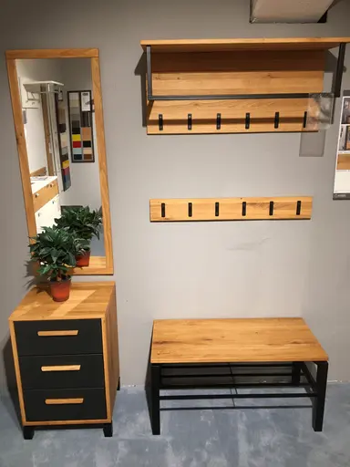 Garderobe NATURA Williston