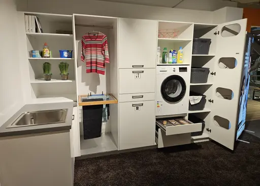 Hauswirtschaftsraum PURA