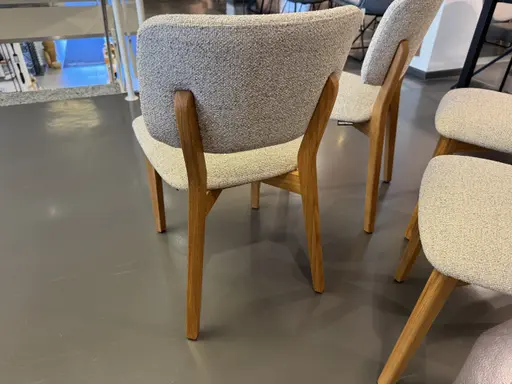 4 x Stuhl Mila von Raum.Freunde