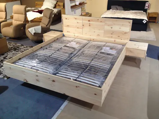 Bett Reiner 180 x 200 - Zirbel - Standort Hermsdorf