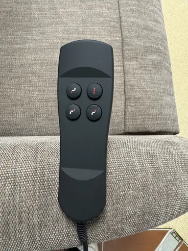 Fernsehsessel mit Aufstehhilfe 