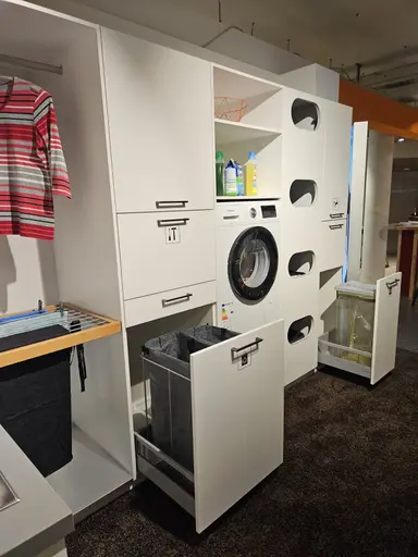 Hauswirtschaftsraum PURA