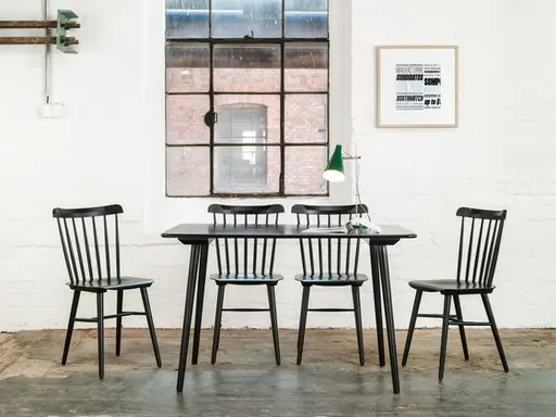 Tisch "IRONICA" von Ton