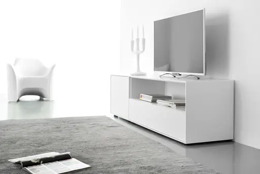 Lowboard "Game" von Sudbrock