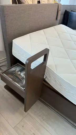 Bett mit Liftfunktion